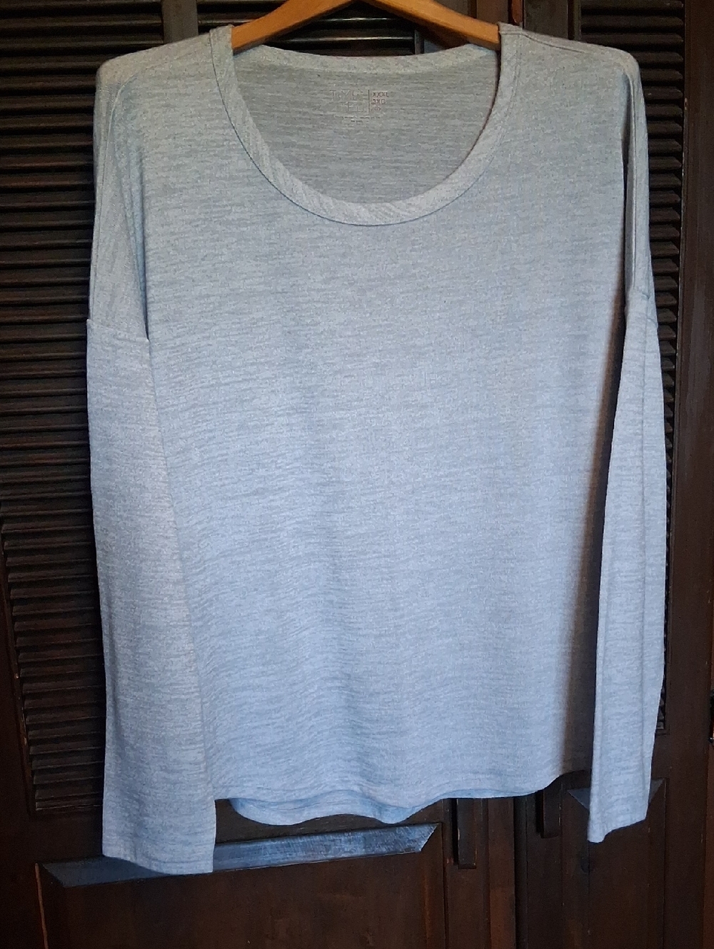 Women's Time And Tru Long Sleeve Gray Shirt Size 3x